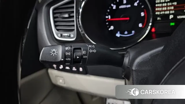 Kia The New Carnival id 3391736 из Кореи 8