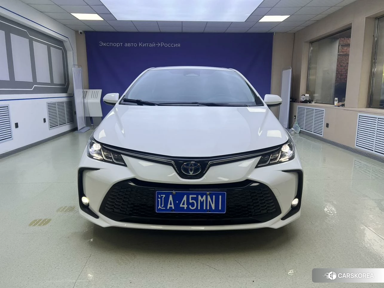 Toyota Corolla id 4461293 из Китая 8