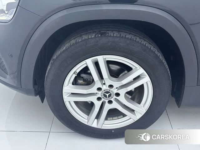 Mercedes-Benz GLB id 4290711 из Китая 8