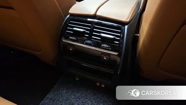 BMW 5 Series (G30) id 3390966 из Кореи 8