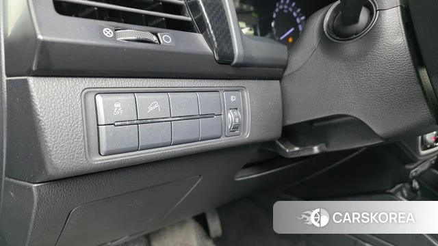 Ssangyong Rexton Sports Cannes id 3844425 из Кореи 8