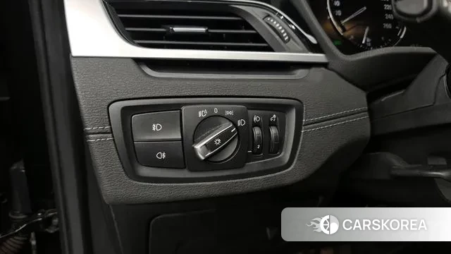 BMW X1 (F48) id 3478226 из Кореи 8