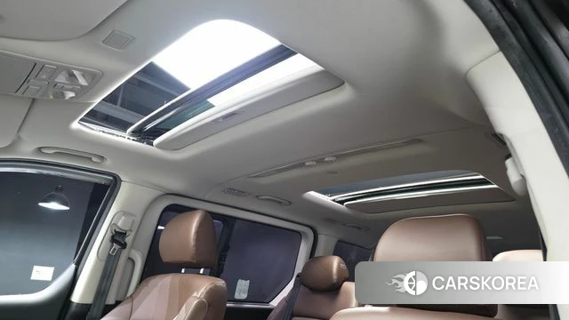 Hyundai The New Grand Starex id 4595100 из Кореи 8