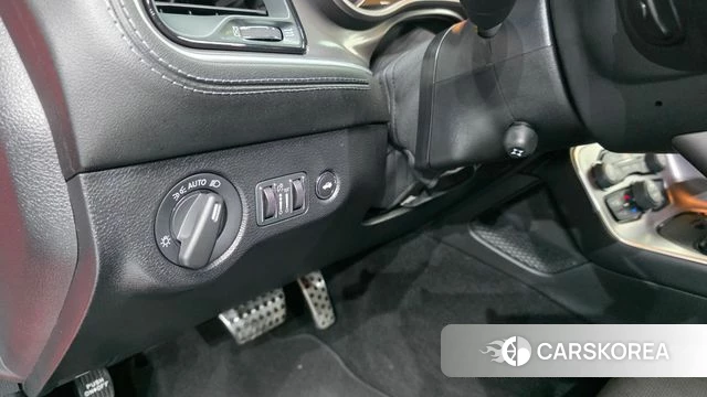 Dodge Challenger id 4603224 из Кореи 8