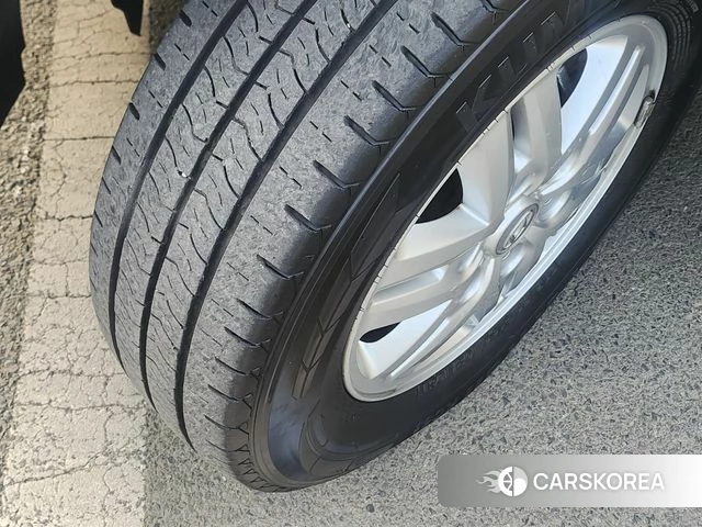 Hyundai The New Grand Starex id 4284830 из Кореи 8