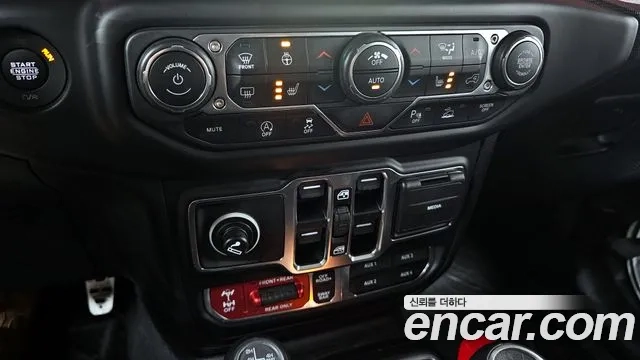 Jeep Gladiator (JT) id 2950537 из Кореи 8