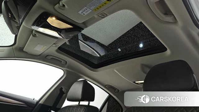 BMW 5 Series (G30) id 3873434 из Кореи 8