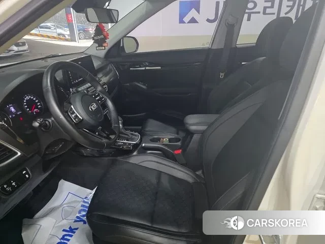 Kia Seltos id 3753564 из Кореи 8