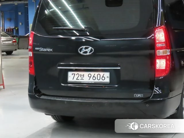 Hyundai The New Grand Starex id 3873302 из Кореи 8