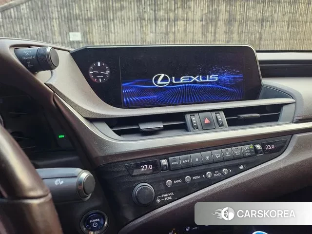 Lexus ES300h 7th generation id 3593152 из Кореи 8