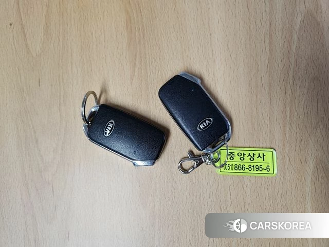 Kia Come New K3 id 3924420 из Кореи 8