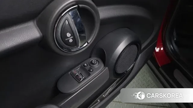 Mini Cooper id 3096220 из Кореи 8