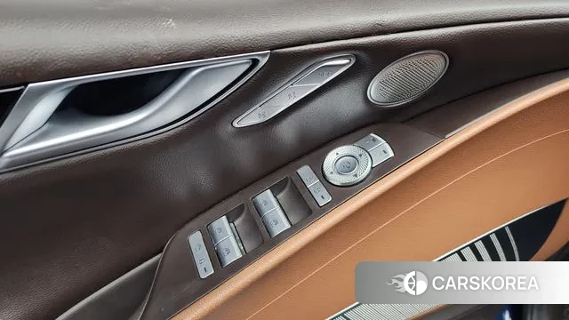 Genesis G80 (RG3) id 3540735 из Кореи 8