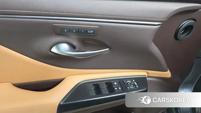 Lexus ES300h 7th generation id 3563119 из Кореи 8