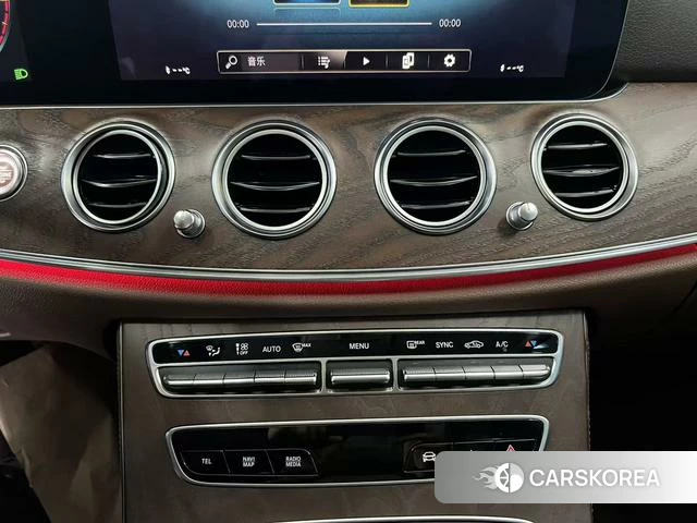 Mercedes-Benz E-class id 4306944 из Китая 8