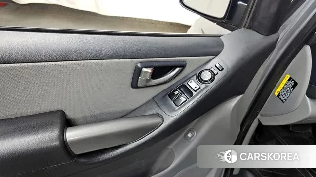 Hyundai The New Grand Starex id 3330359 из Кореи 8