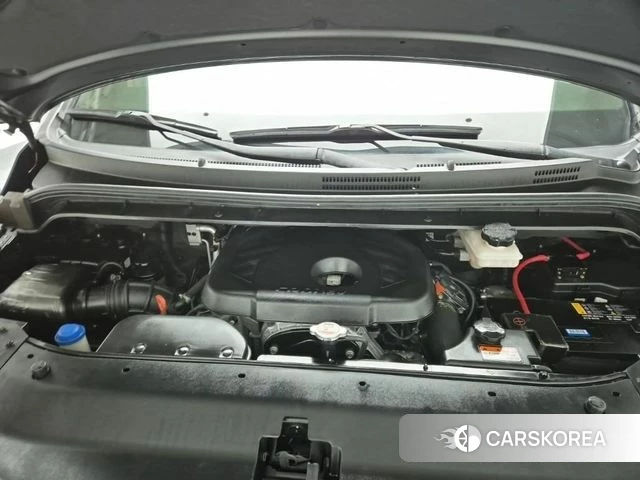 Hyundai The New Grand Starex id 3843900 из Кореи 8