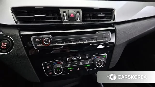 BMW X1 (F48) id 3013839 из Кореи 8