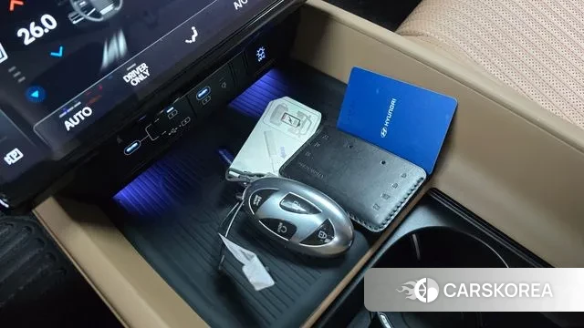 Hyundai Grandeur Hybrid (GN7) id 3770217 из Кореи 8