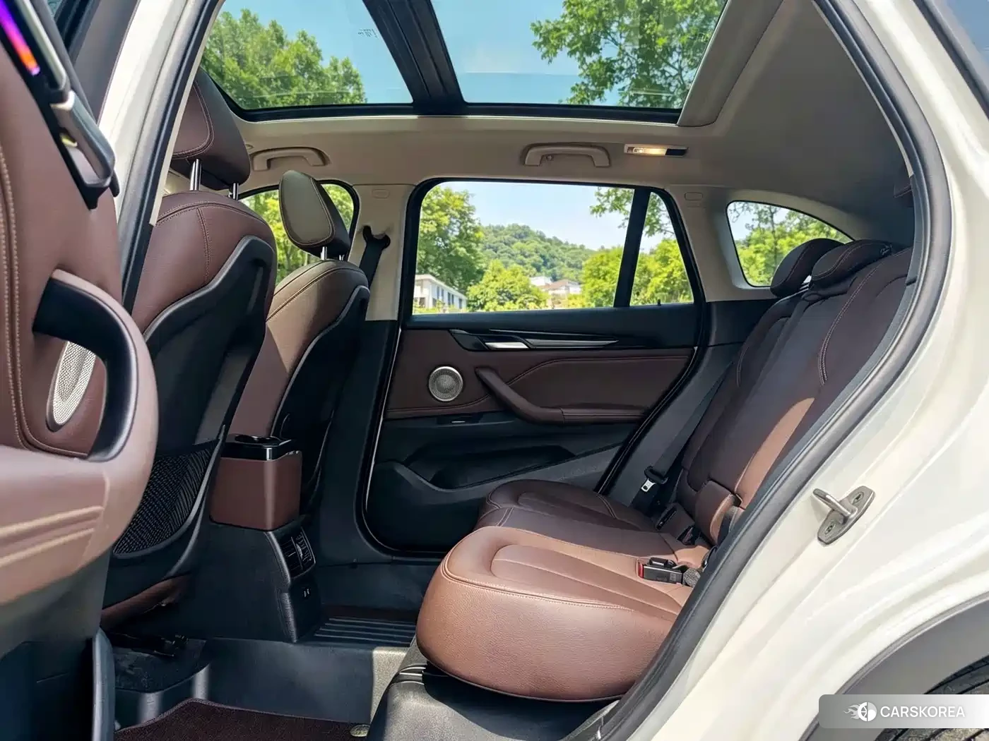 BMW X1 id 4680599 из Китая 8