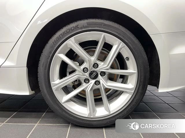 Audi A5 id 4307382 из Китая 8
