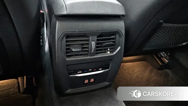 BMW 3 Series (G20) id 3646245 из Кореи 8