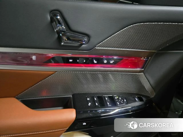 BMW 7 Series (G70) id 4847288 из Кореи 8