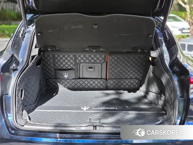 Maserati Levante id 3257231 из Кореи 8