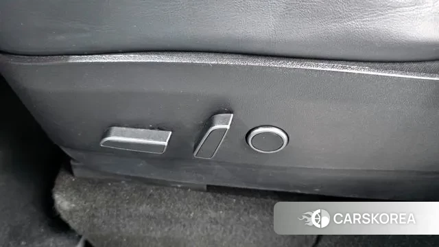 Tesla Model Y id 3458859 из Кореи 8