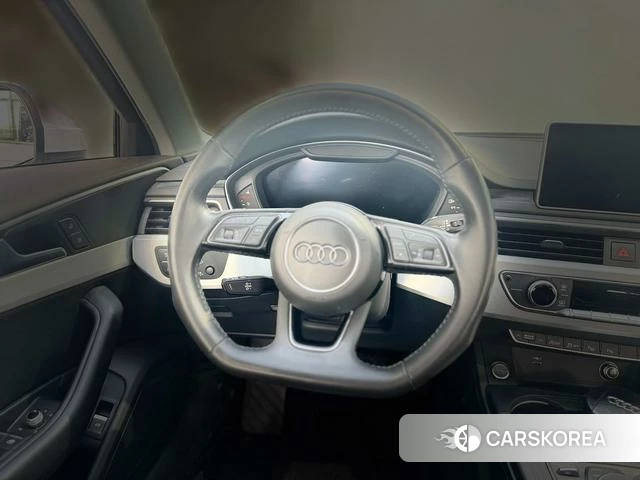 Audi A4L id 4219234 из Китая 8