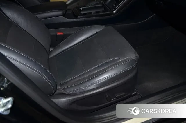 Hyundai Grandeur IG id 3009308 из Кореи 8