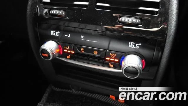 BMW 5 Series (G30) id 2640894 из Кореи 8