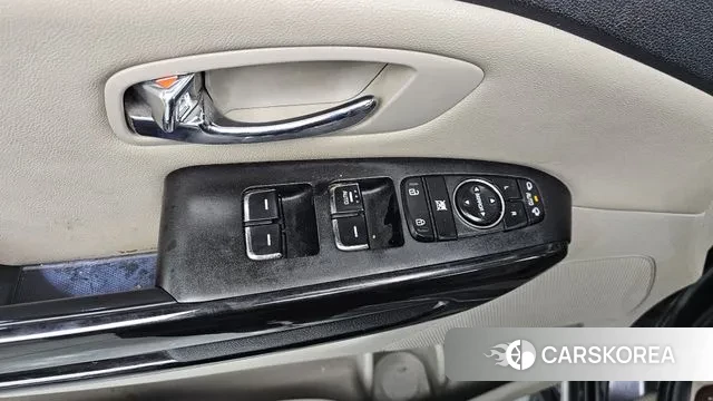 Kia The New Carnival id 3391341 из Кореи 8