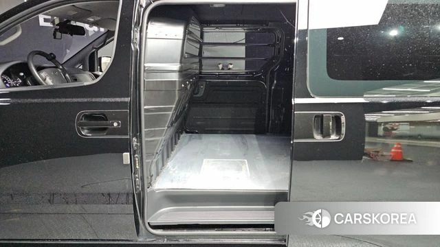 Hyundai The New Grand Starex id 3808382 из Кореи 8