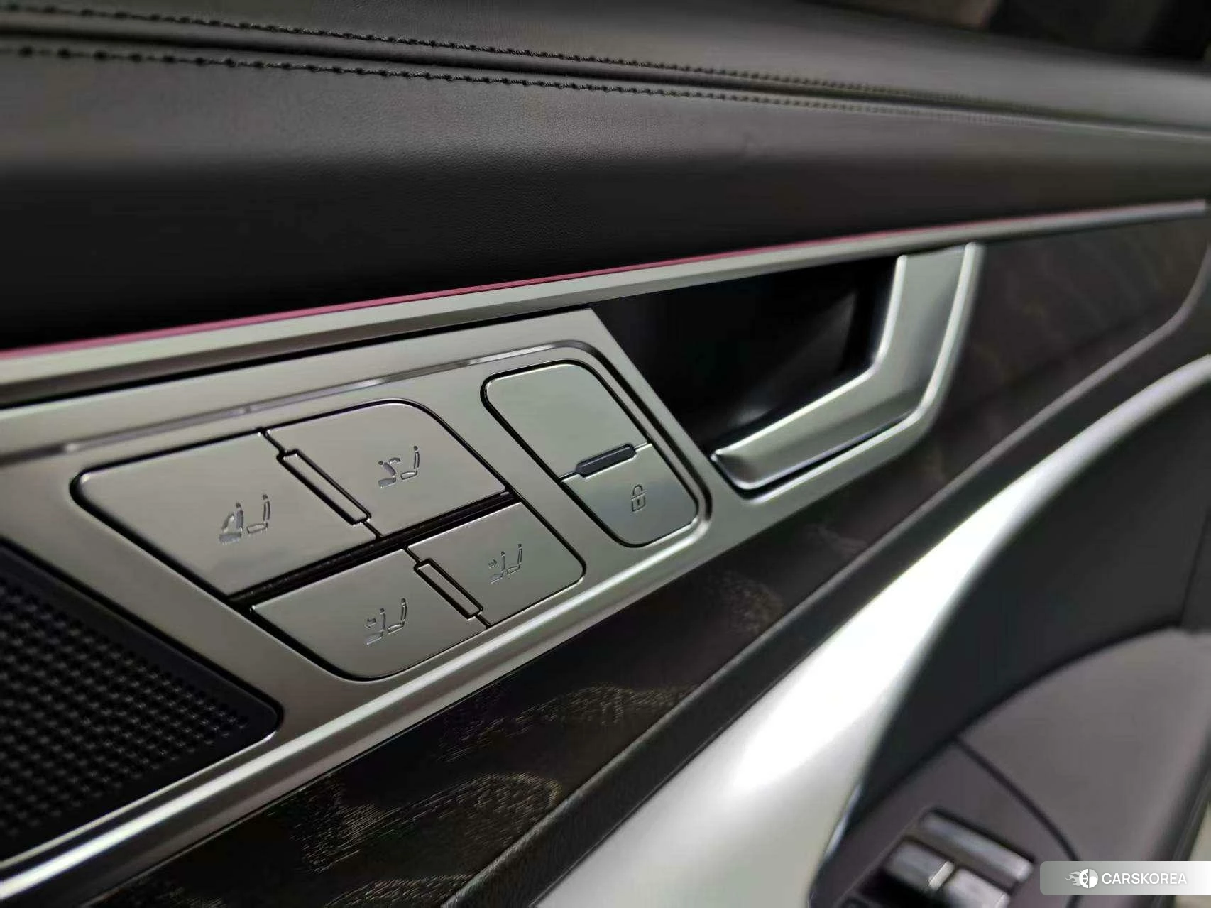 Audi A6L id 4479320 из Китая 8
