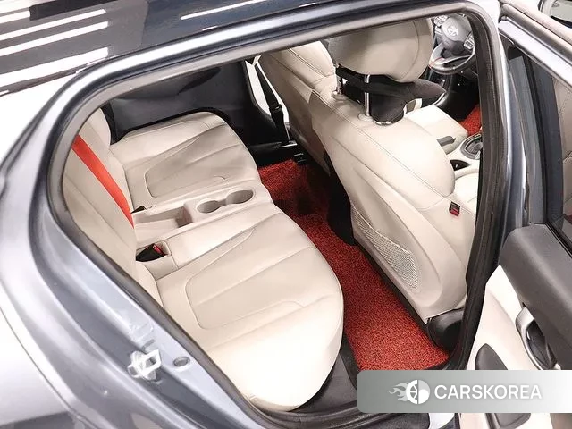 Hyundai Veloster (JS) id 3766525 из Кореи 8