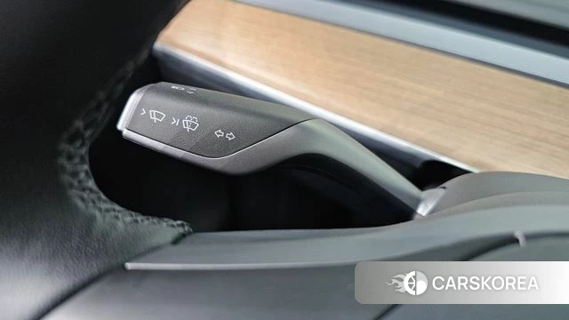 Tesla Model Y id 4523483 из Кореи 8