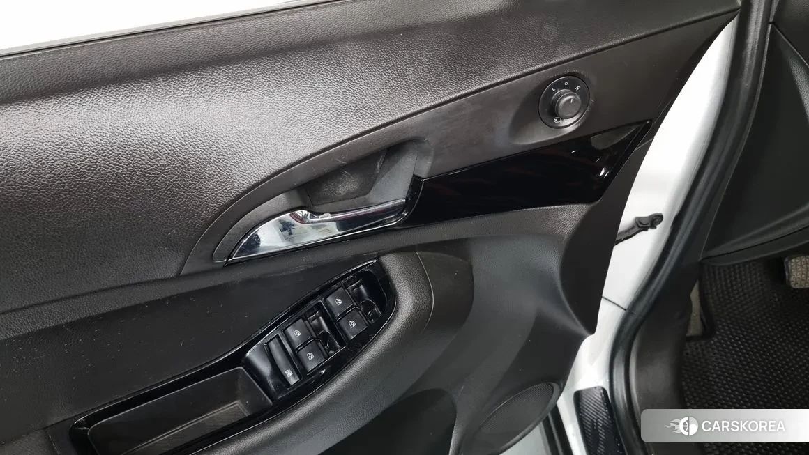 Chevrolet (GM Daewoo) Orlando id 2104731 из Кореи 8