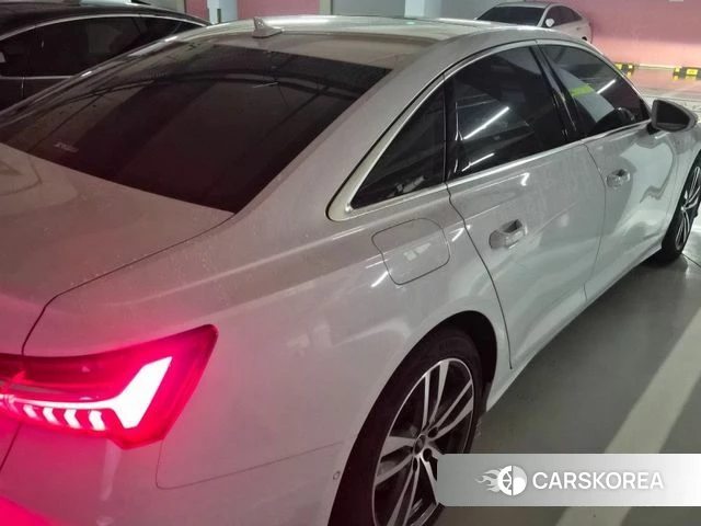 Audi A6 (C8) id 4382432 из Кореи 8
