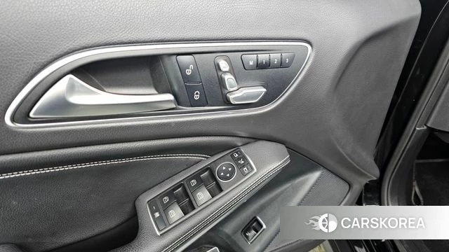 Mercedes-Benz GLA-Class X156 id 3807908 из Кореи 8