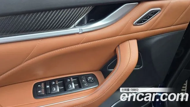 Maserati Levante id 2936911 из Кореи 8