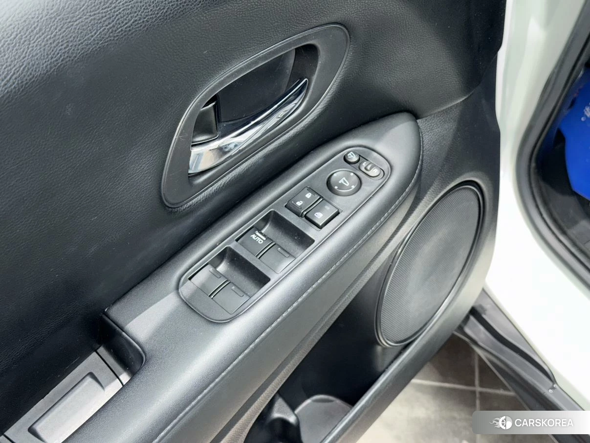Honda Vezel id 4485436 из Китая 8