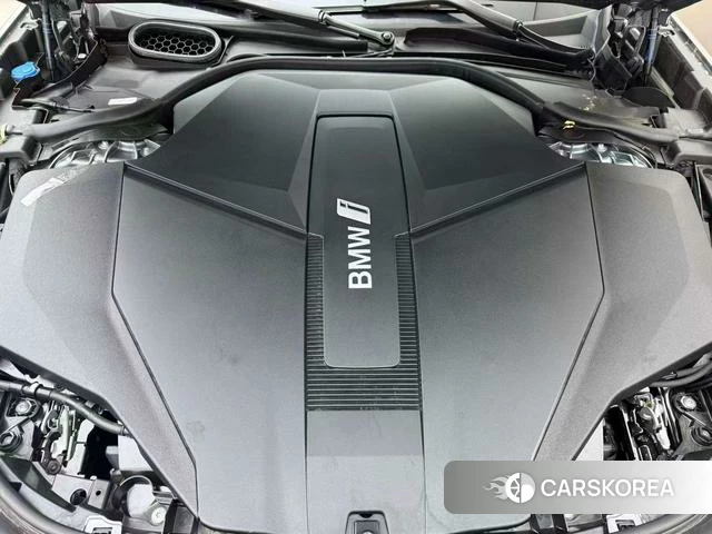 BMW i7 id 4275725 из Китая 8