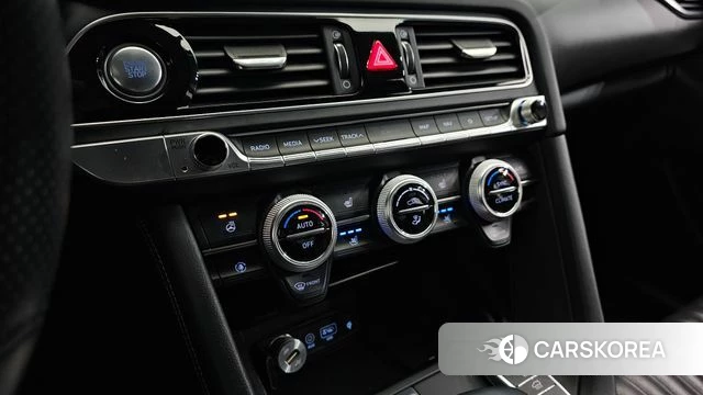 Genesis G70 id 3893895 из Кореи 8