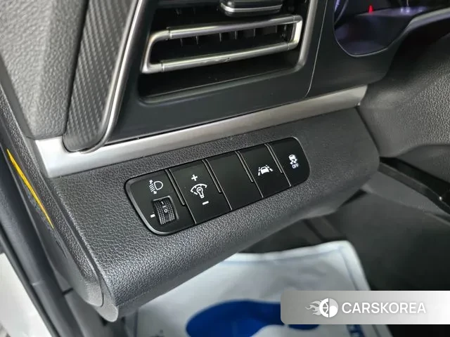 Hyundai The New Avante AD id 3742115 из Кореи 8