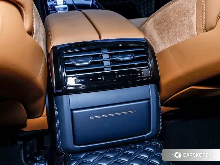 Audi A8 id 4659787 из Китая 8