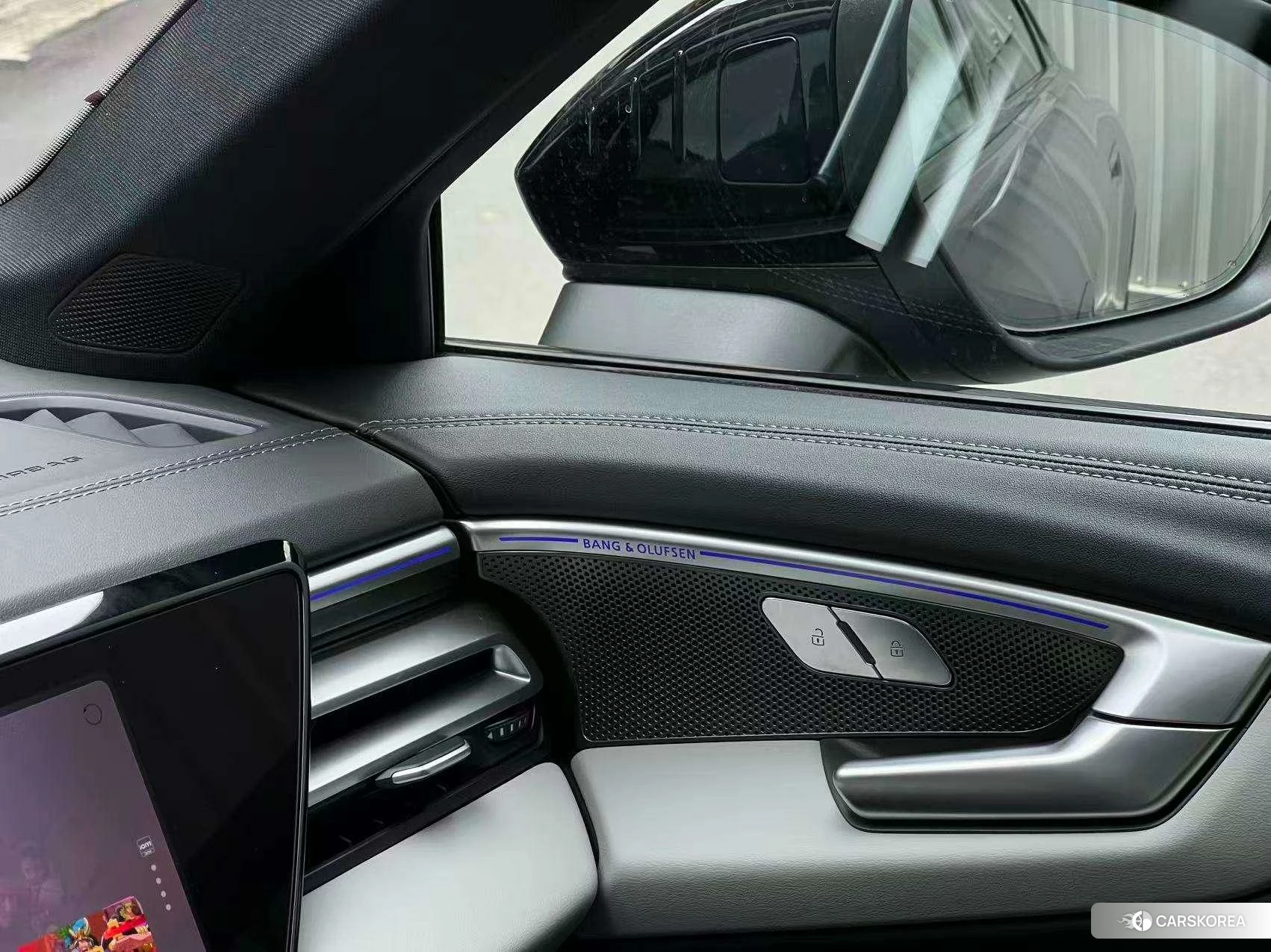 Audi A5L id 4512818 из Китая 8