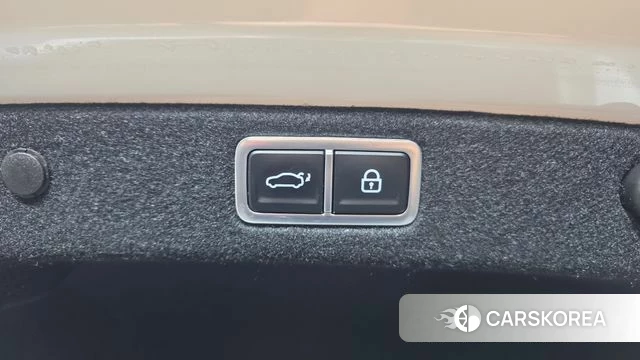 Hyundai Grandeur (GN7) id 4243842 из Кореи 8