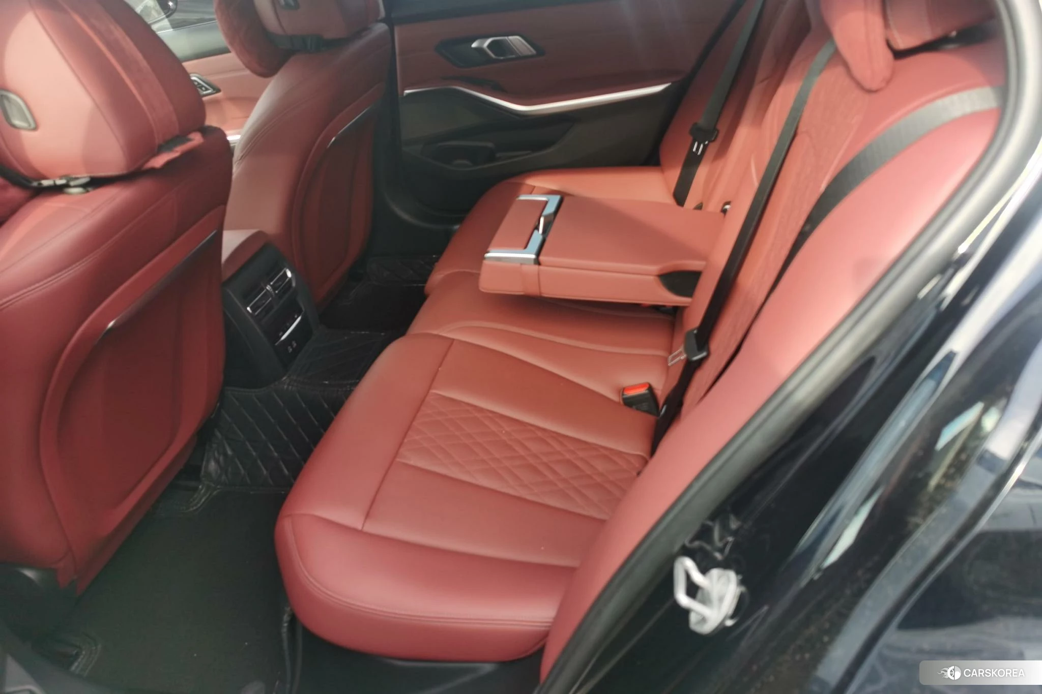 BMW 3 series id 4453915 из Китая 8