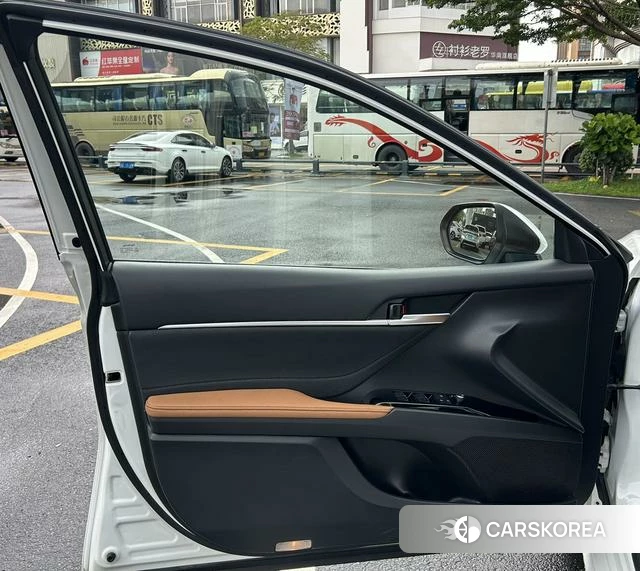 Toyota Camry id 4358986 из Китая 8